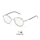 Lunettes anti lumière bleue rondes en métal argenté, cerclage argent foncé, branches marrons, sur fond blanc